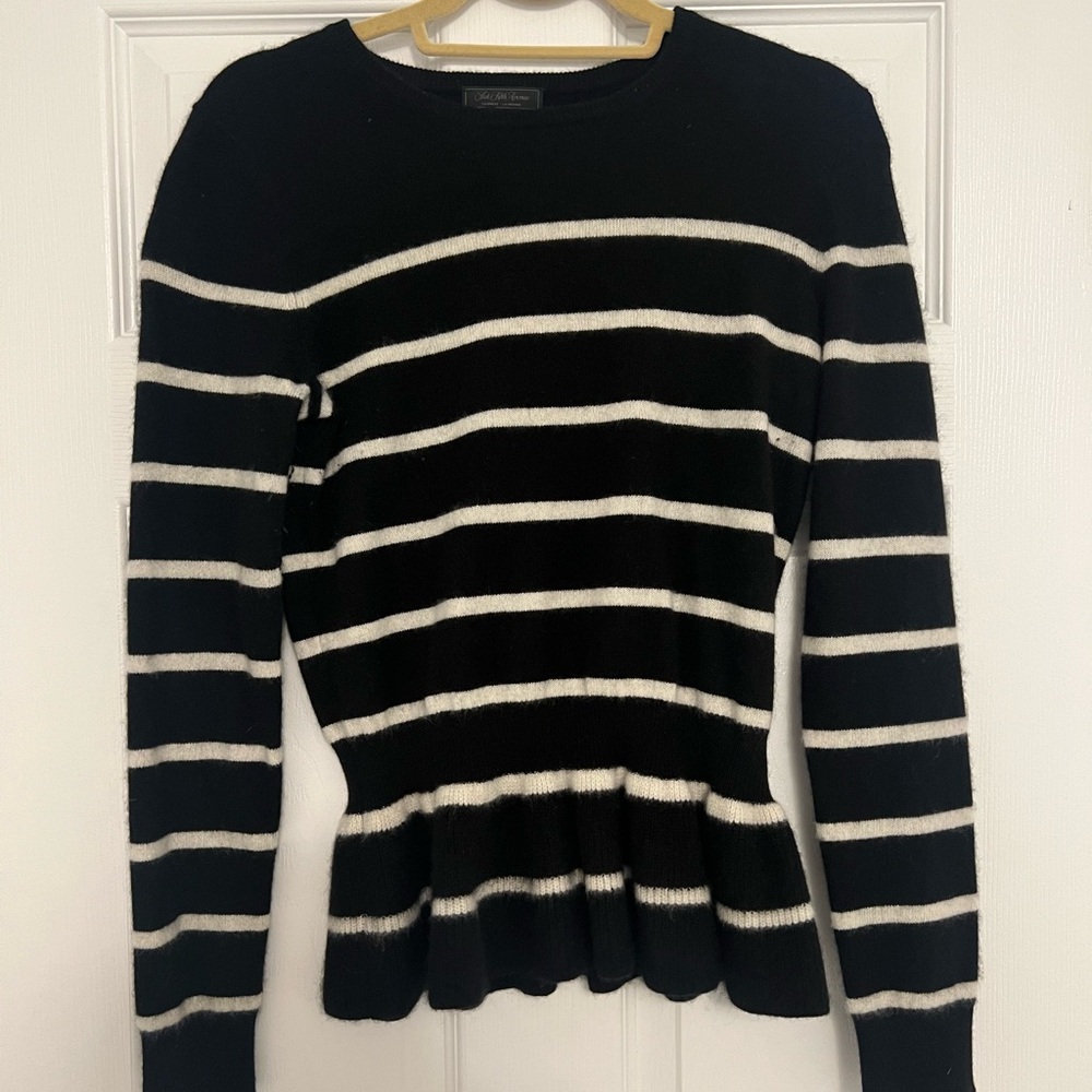 Saks Fifth Avenue 100% Cashmere striped sweater